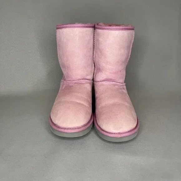 Womens UGG Boots Sz 7 Classic Short Light Pink Suede Wool - Picture 4 of 10